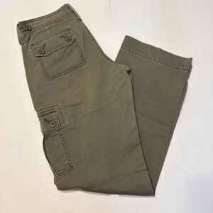 Vintage Levi’s Olive Green Cargo Pants